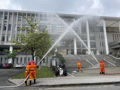 图书馆联合保卫处开展消防应急疏散演练